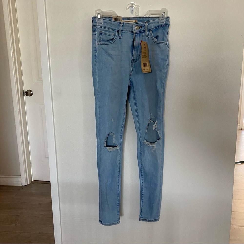 Levi’s 721 high rise skinny jeans